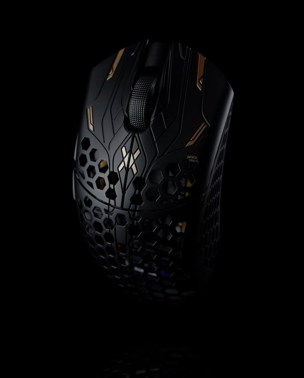 Finalmouse UltralightX - Lion / Guardian Finalmouse UltralightX - Lion / Guardian